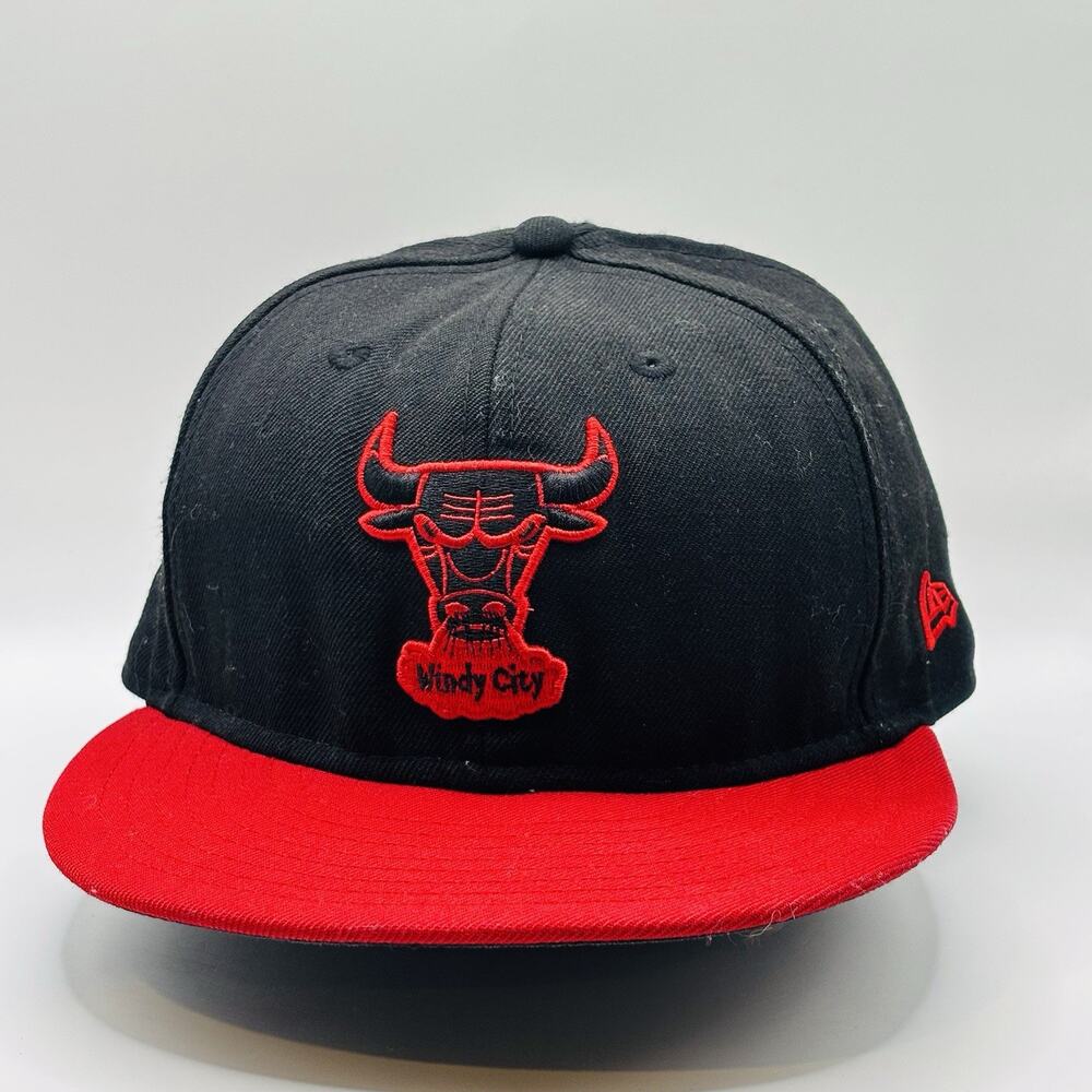 New Era NBA Chicago Bulls Black Fitted 7 3/4 Hardwood Classic Cap Wool Two Tone